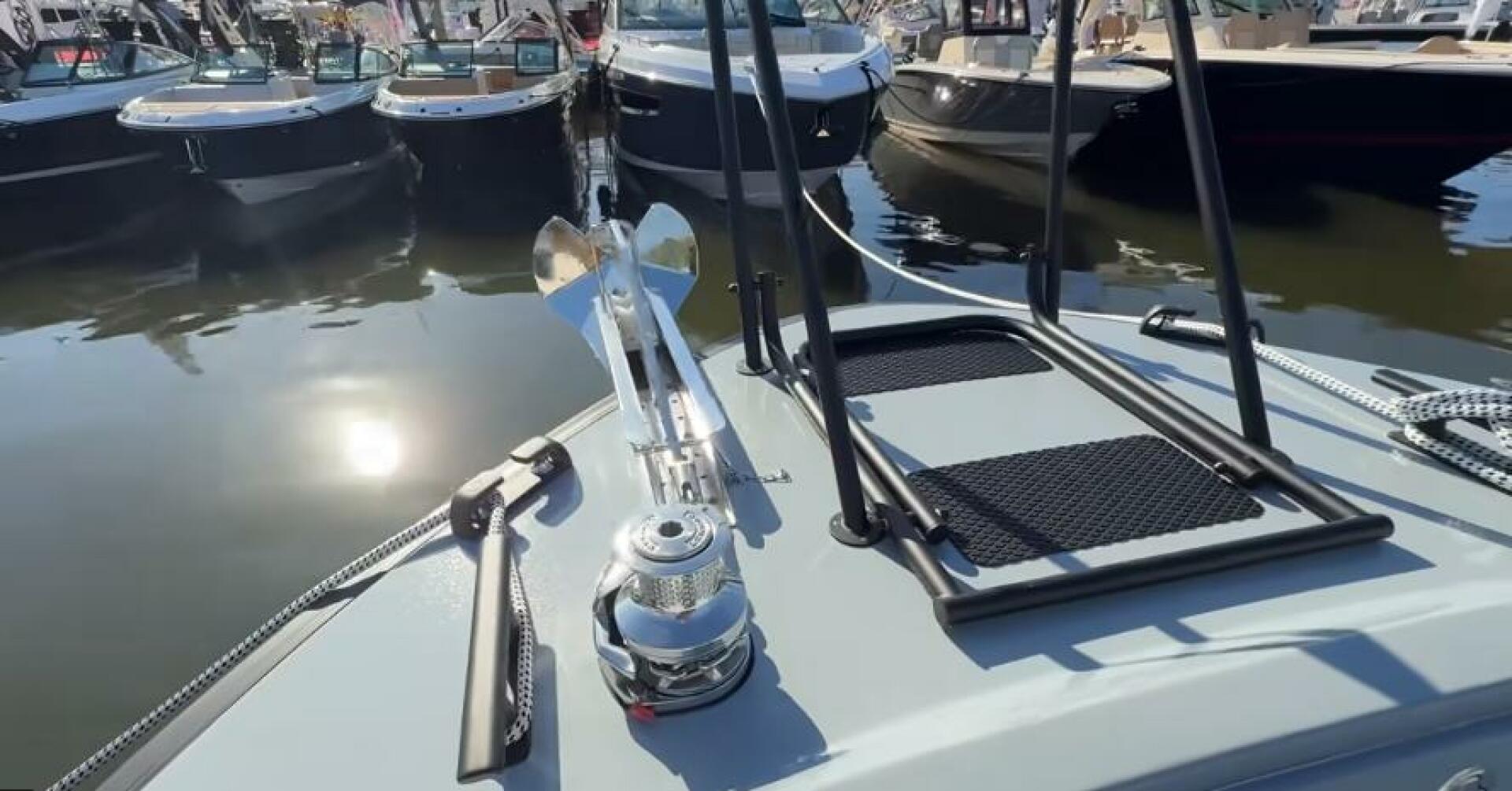 2025 Targa 37 Flybridge - Image 22