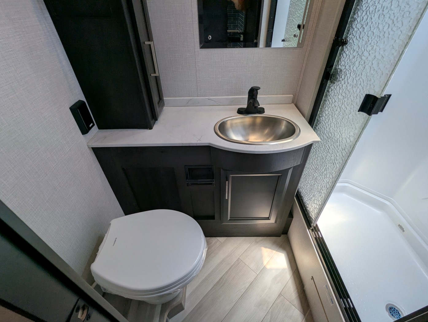 2026 Holiday Rambler Invicta 36Y - Image 24