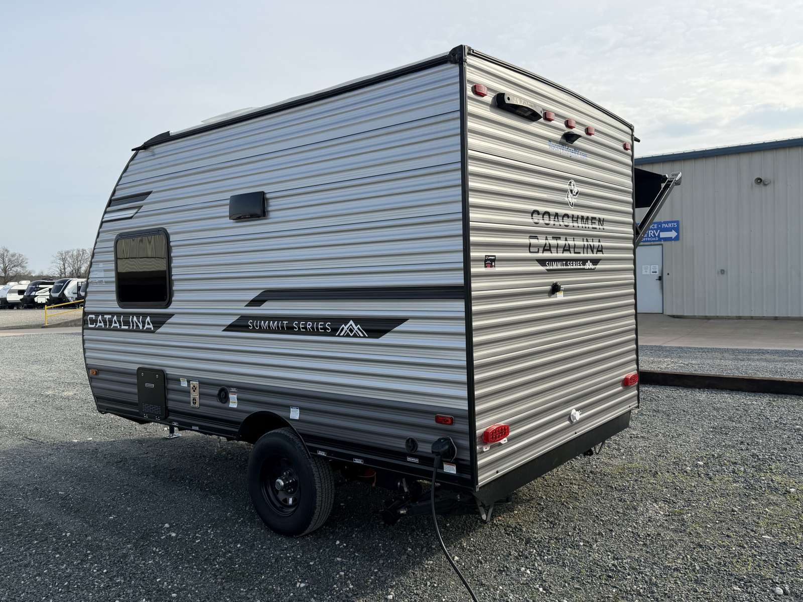 2026 Coachmen Catalina Summit Series 7 134RDX - Image 5