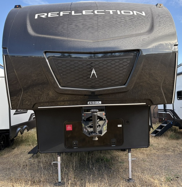 2026 Grand Design Reflection 150 Series 250ML - Image 3