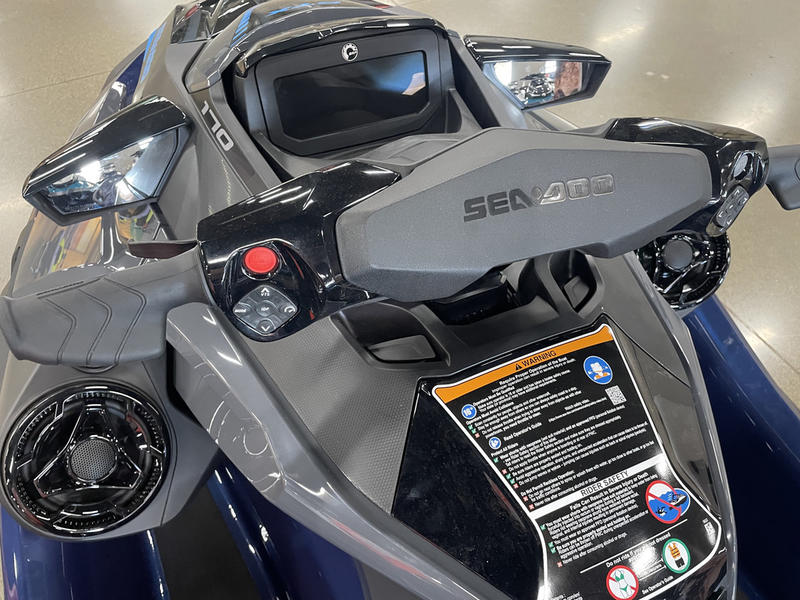 2025 Sea-Doo GTX™ 170 Tech, Audio, iDF, iBR - Image 2