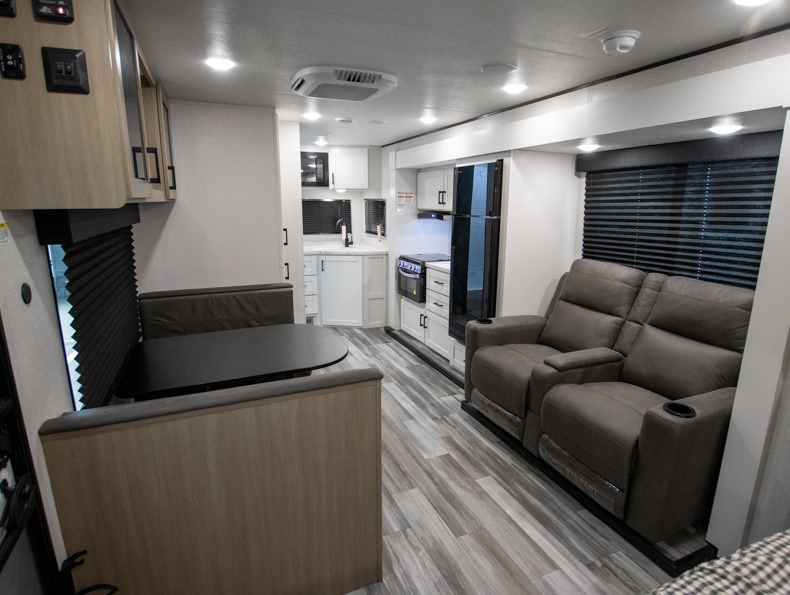 2026 Jayco Jay Flight SLX 225MLSW - Image 5