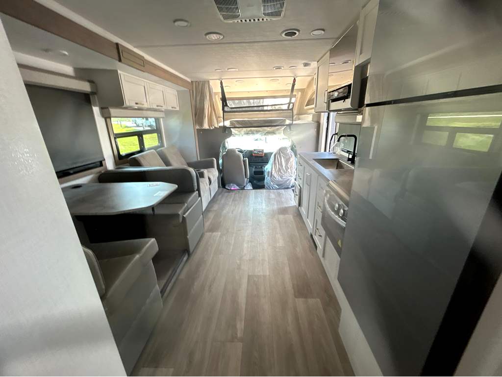 2027 JAYCO GREYHAWK 29MV - Image 23
