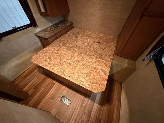 2015 Gulf Stream Innsbruck 25SBW - Image 33