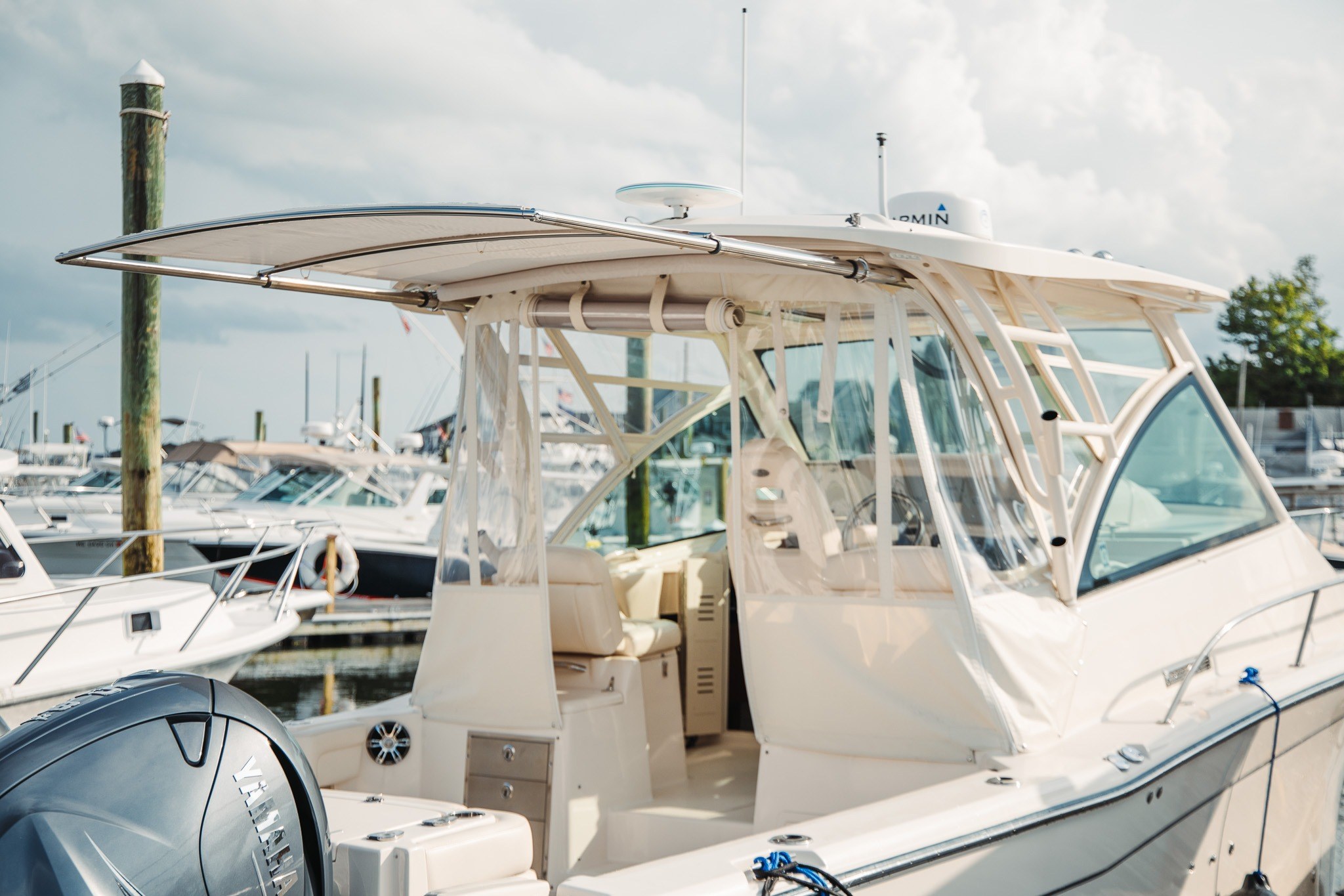 2020 Grady-White Express 330 - Image 27