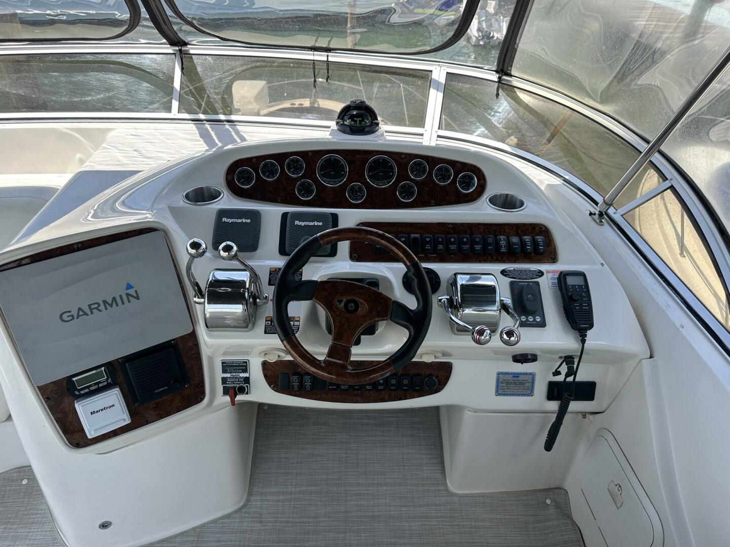 2007 Meridian 411 Sedan Bridge - Image 33