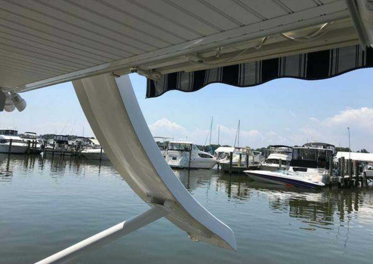 2017 Sumerset Houseboat - Image 78
