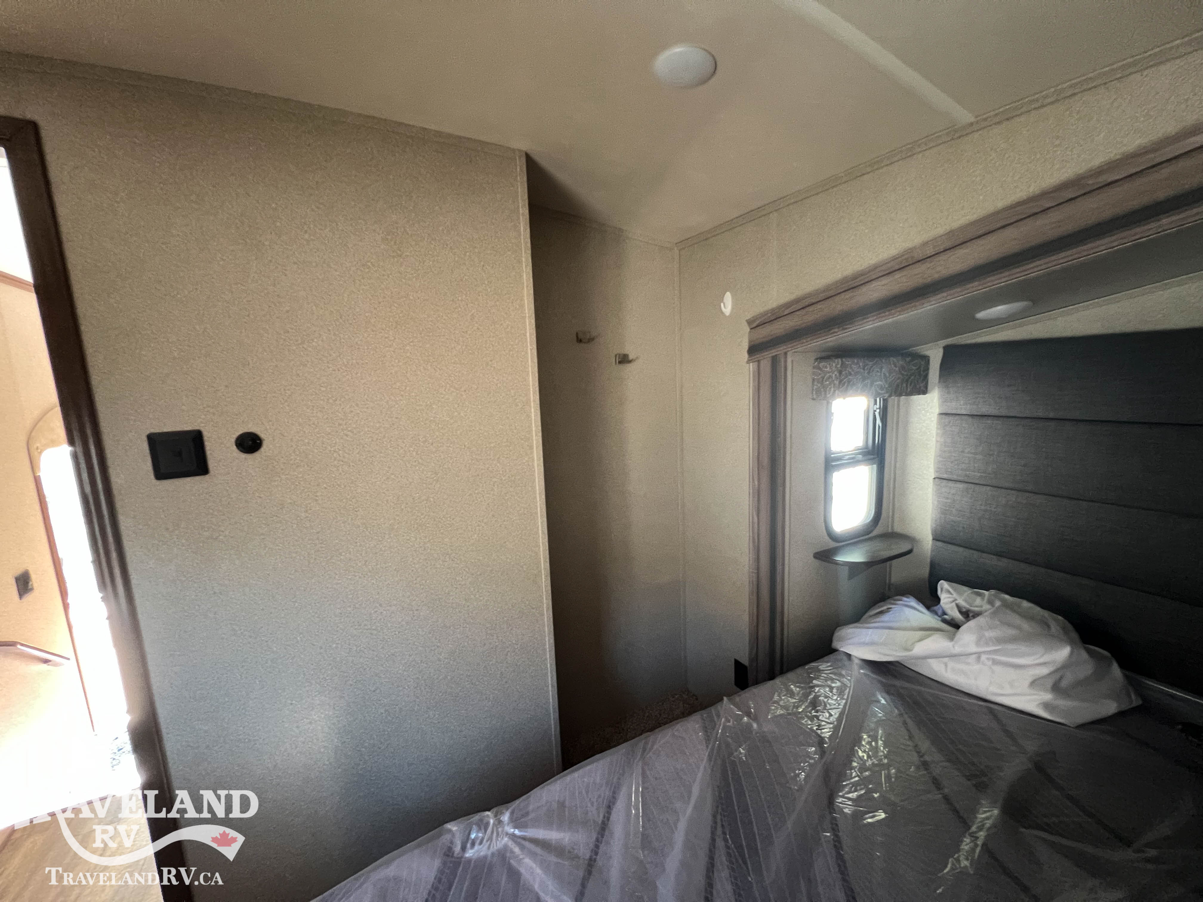 2019 Forest River Cedar Creek Silverback 33IK - Image 22