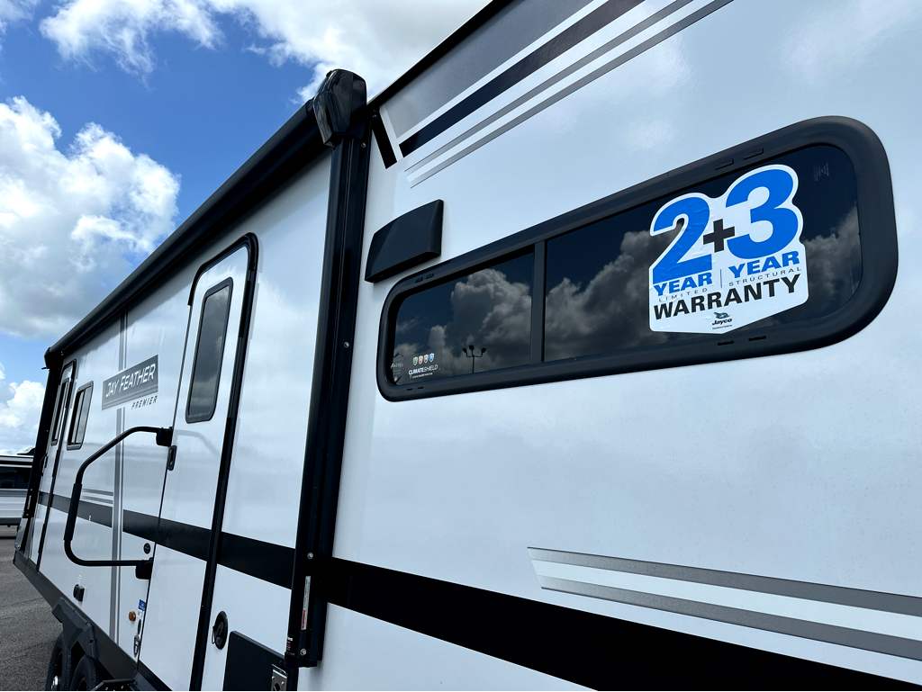 2027 JAYCO JAY FEATHER 26FK - Image 7