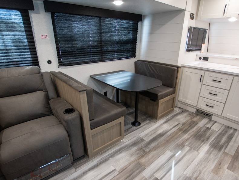 2026 Jayco Jay Flight SLX 280FKS - Image 6