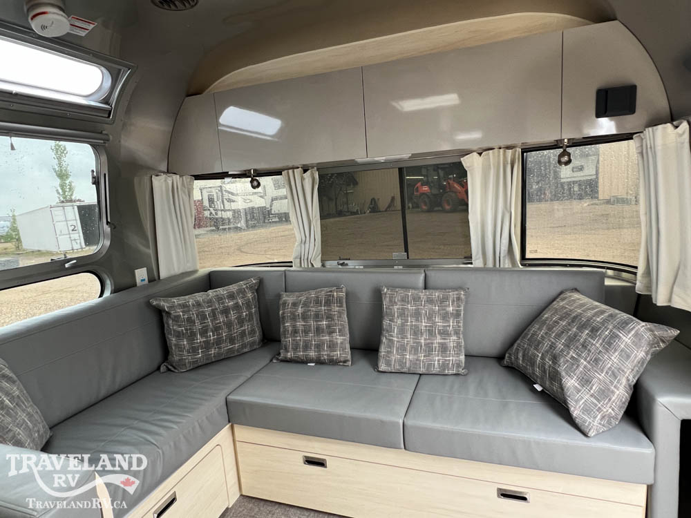 2021 AIRSTREAM FLYING CLOUD 30RB - Image 10