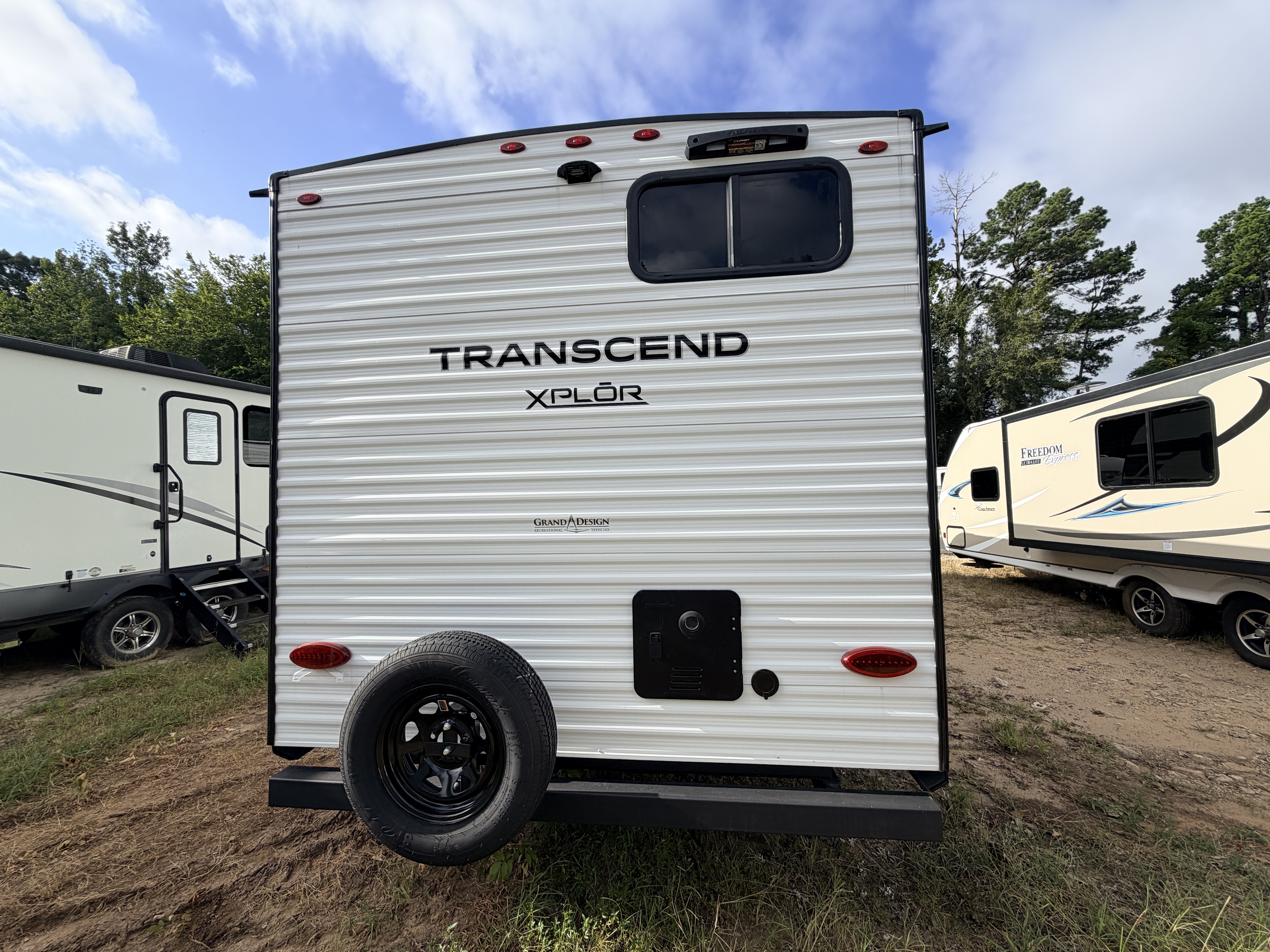 2027 Grand Design Transcend XPLOR 26BHX - Image 6