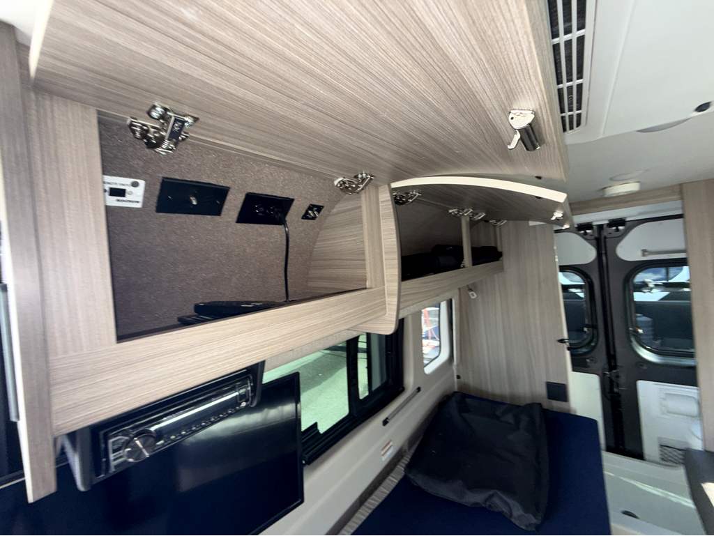 2022 ENTEGRA COACH ETHOS 20T - Image 18