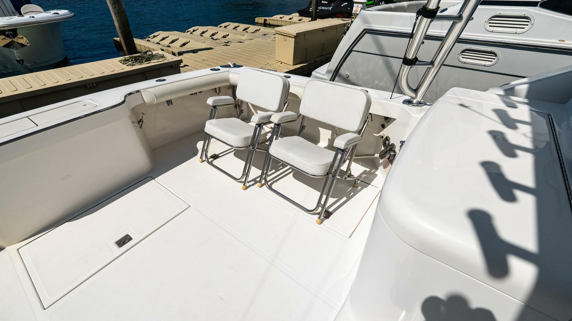 2008 Cabo 38 Express - Image 8