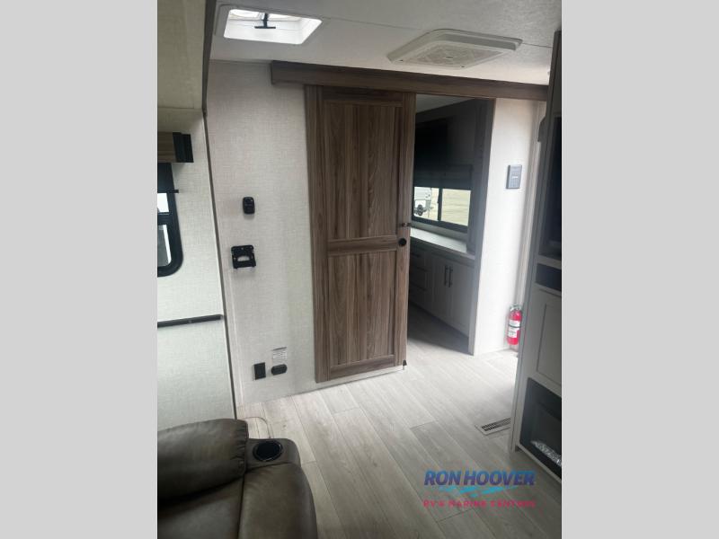 2025 KZRV, LP CONNECT 302FBK - Image 15