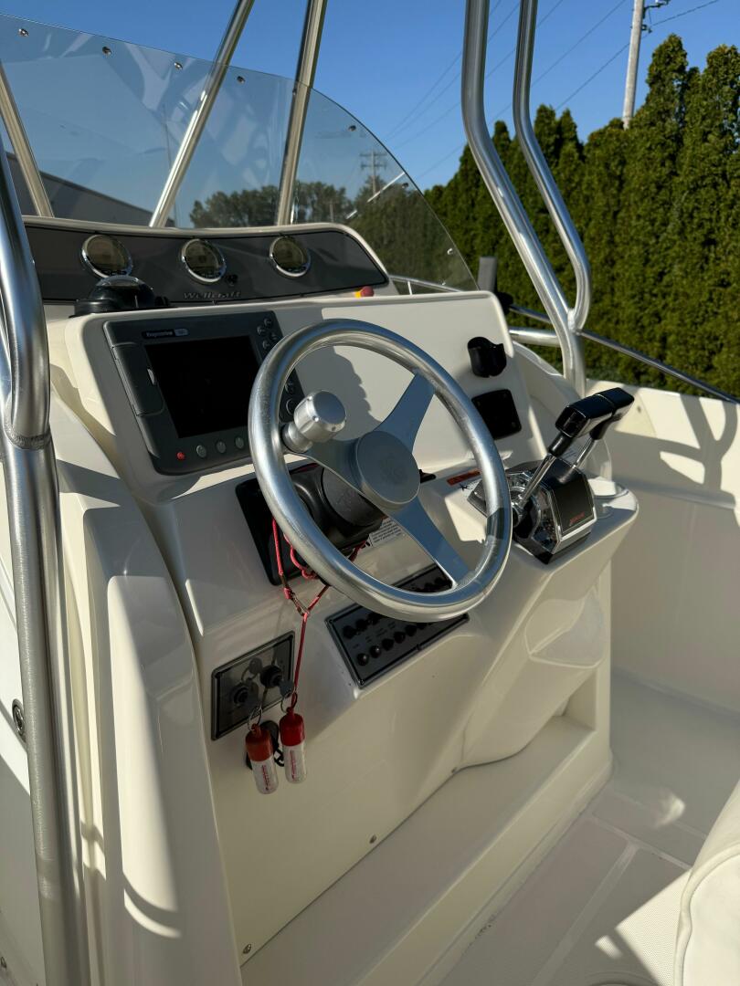 2003 Wellcraft 250 Fisherman Base - Image 12