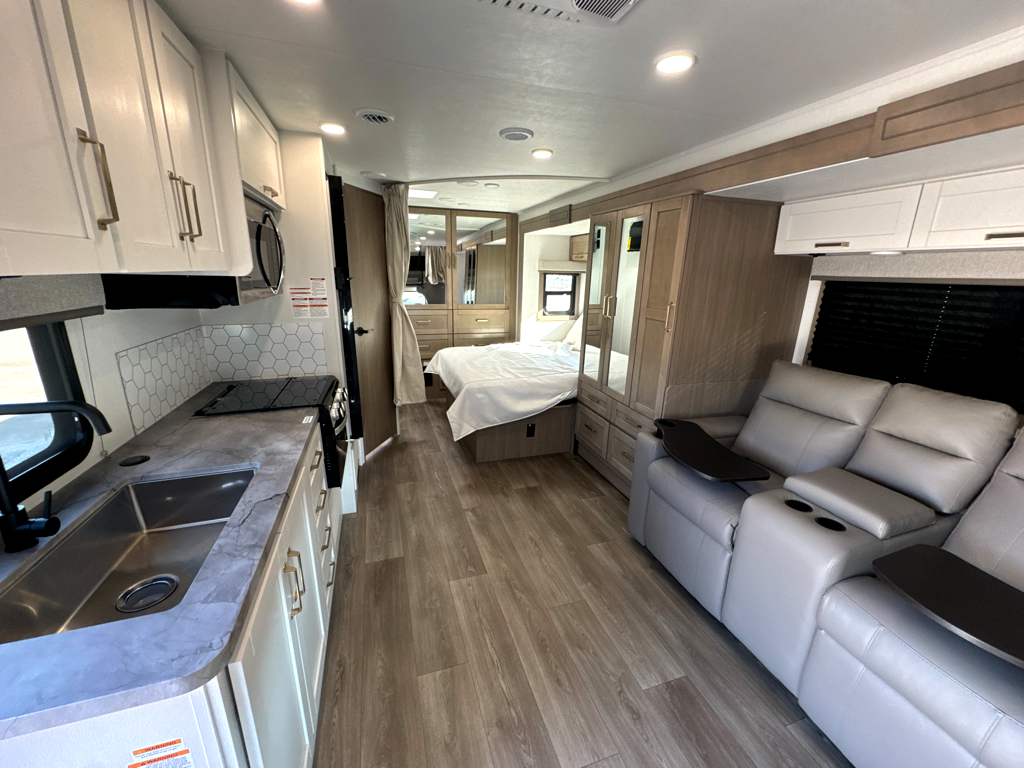 2027 ENTEGRA COACH ODYSSEY 24B - Image 24