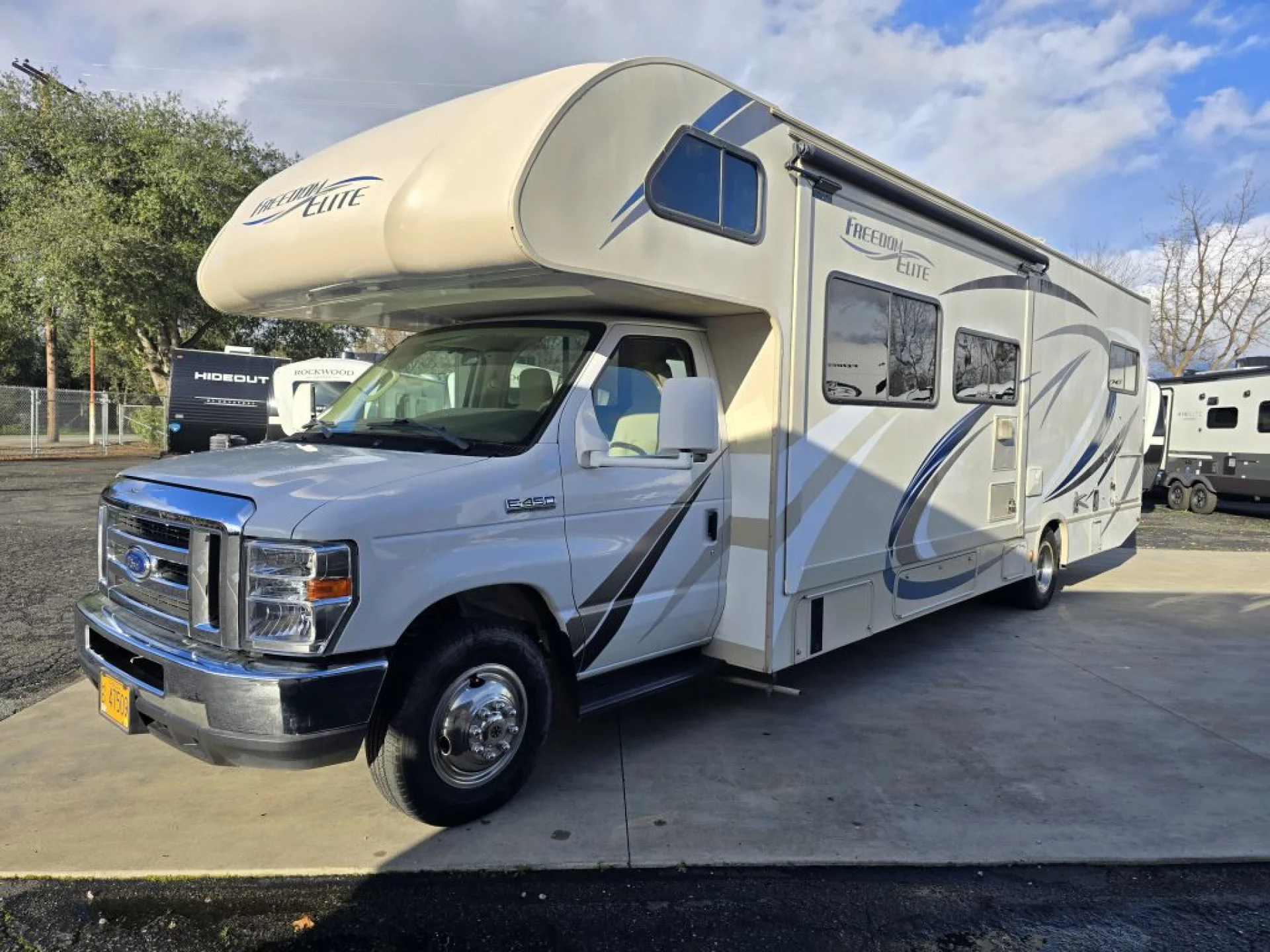 2019 THOR MOTOR COACH FREEDOM ELITE 30FE - Image 3