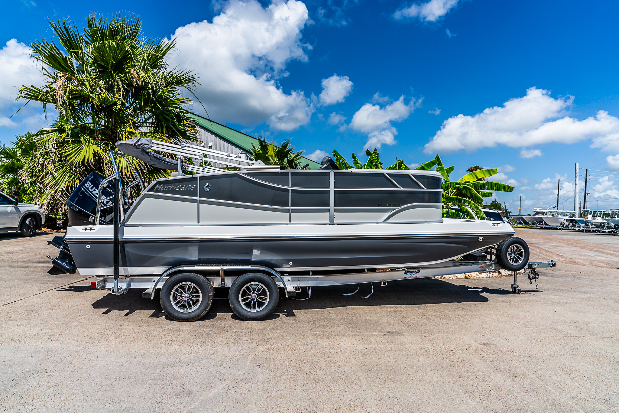 2027 HURRICANE 2027 FUNDECK 2260 REF - Image 2