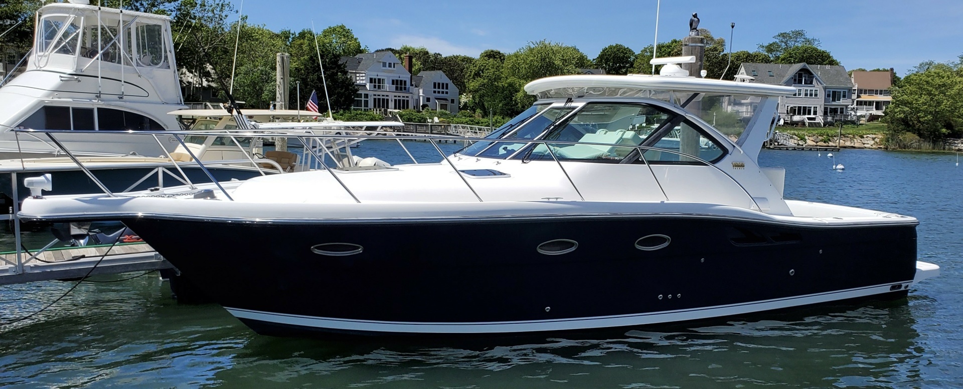 2007 Tiara Yachts 3200 Open - Image 1