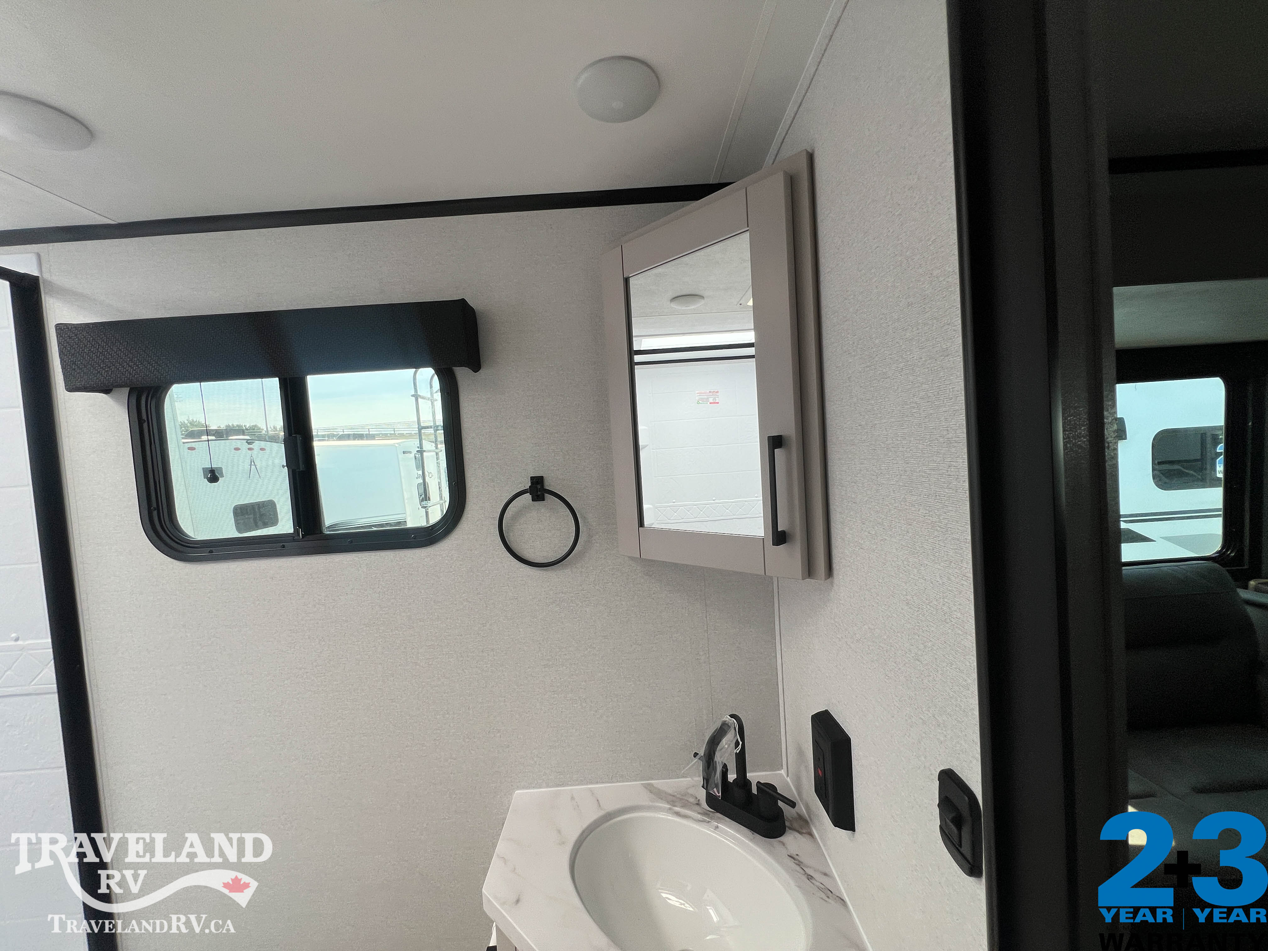2026 Jayco Jay Feather 27BH - Image 27