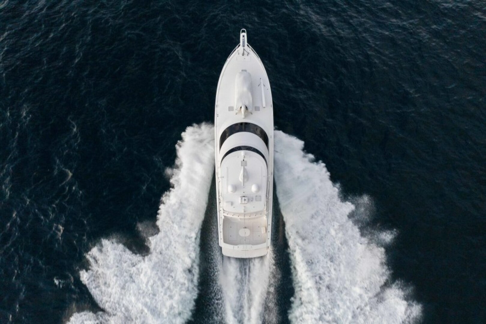 2011 Viking 70 Enclosed Bridge - Image 77