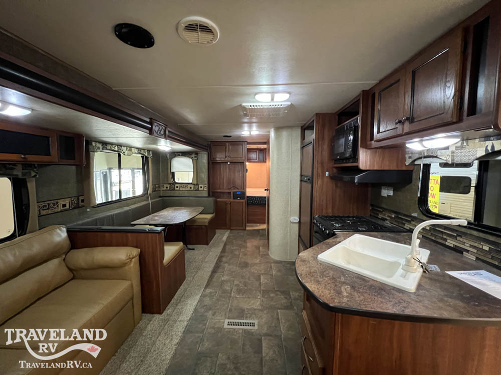 2015 Heartland Trail Runner TR 25 RL - Image 3