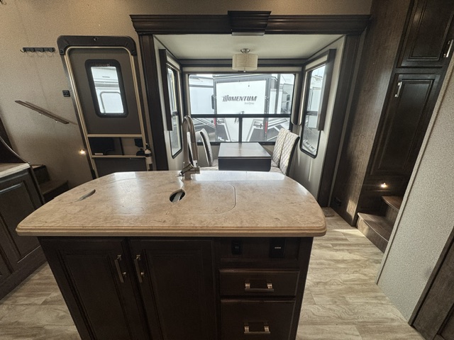 2020 Grand Design Solitude 380FL - Image 22