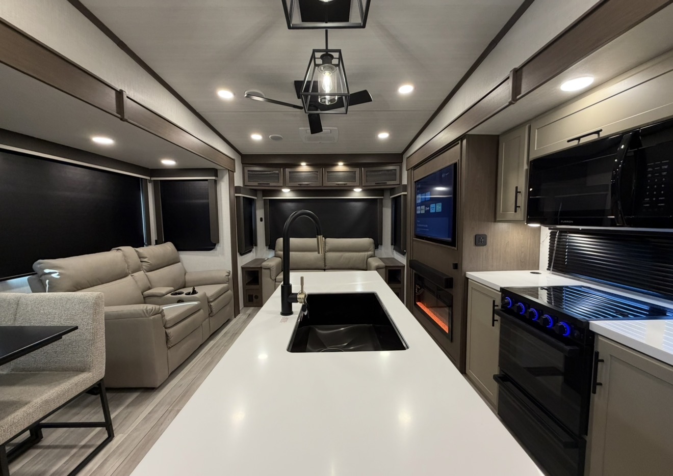 2026 Keystone Cougar 316RLS - Image 11