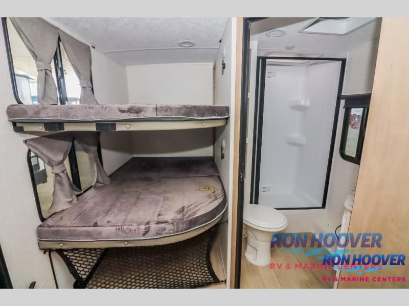 2025 PALOMINO 2430BHS - Image 14