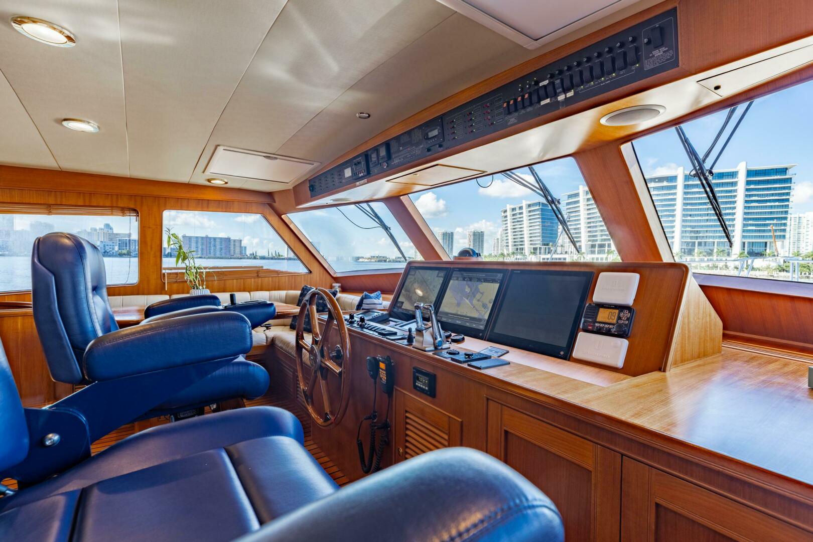 2016 Marlow EXPLORER 88E - Image 13