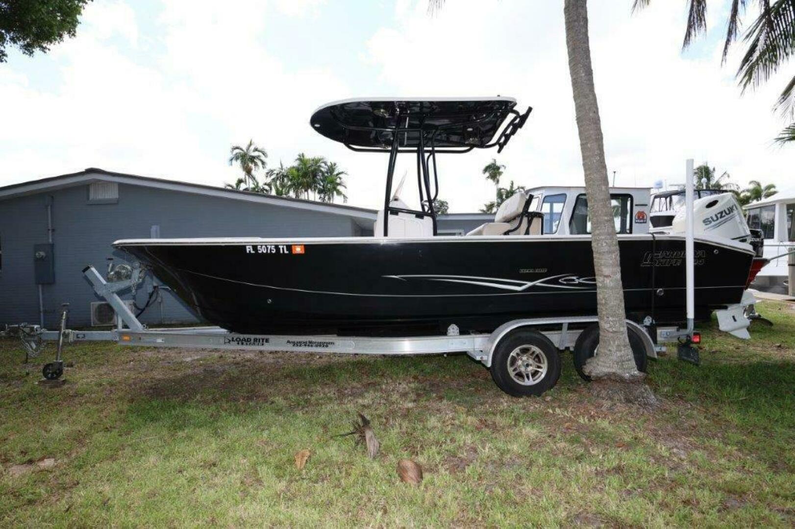 2019 Carolina Skiff 24 Ultra Elite - Image 25