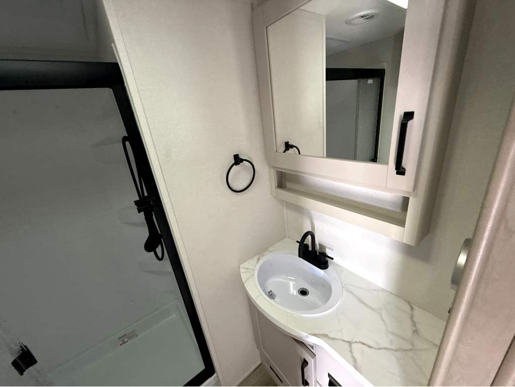 2027 GRAND DESIGN REFLECTION 28RL - Image 20
