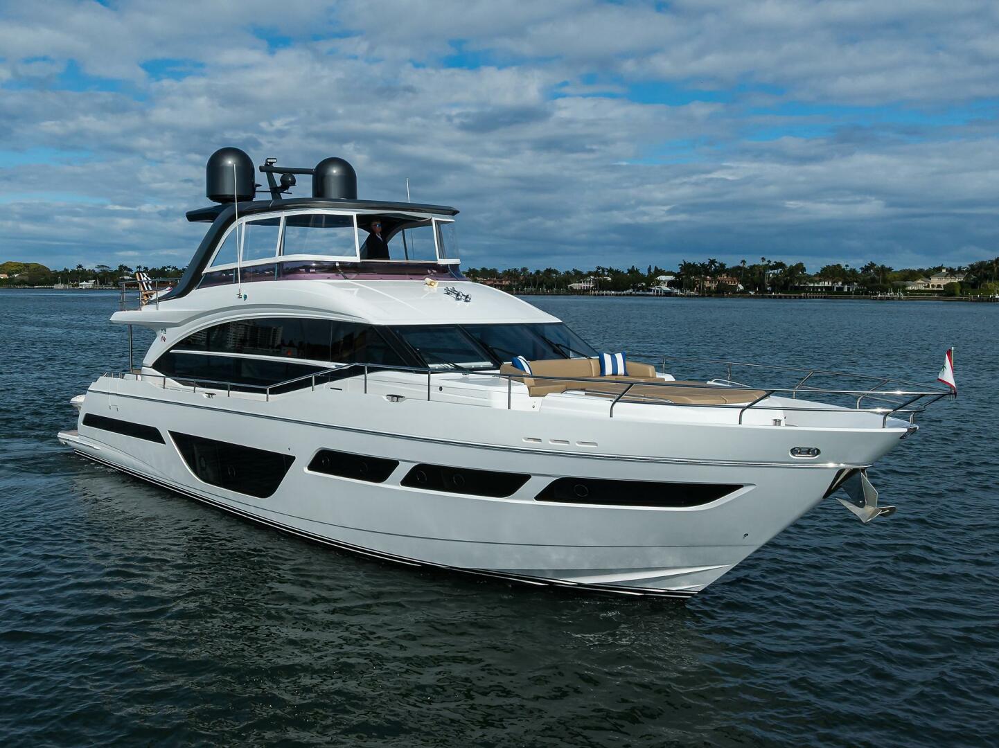 2003 Jupiter 31 Cuddy - Image 198