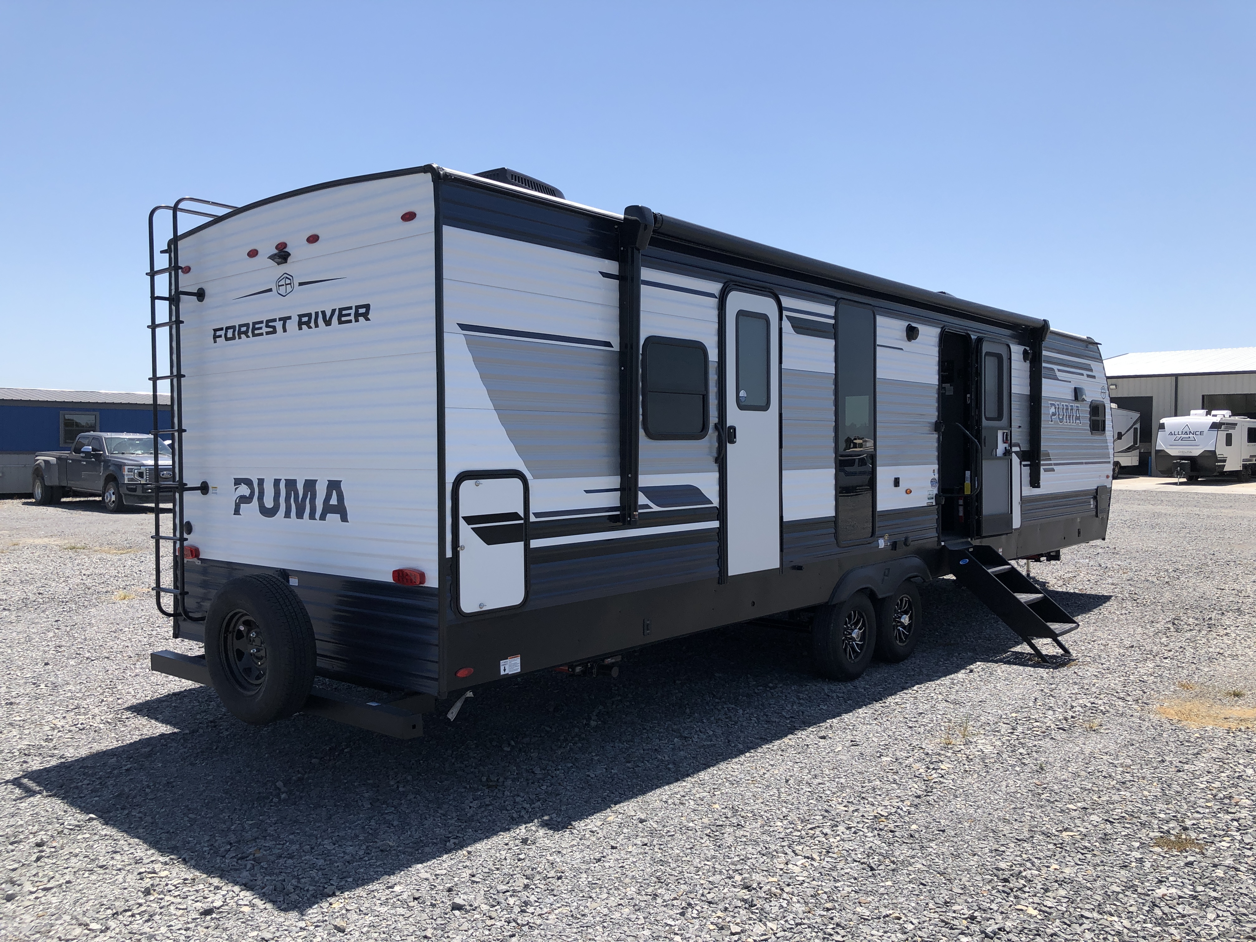 2027 Forest River Puma 31FKRK - Image 8