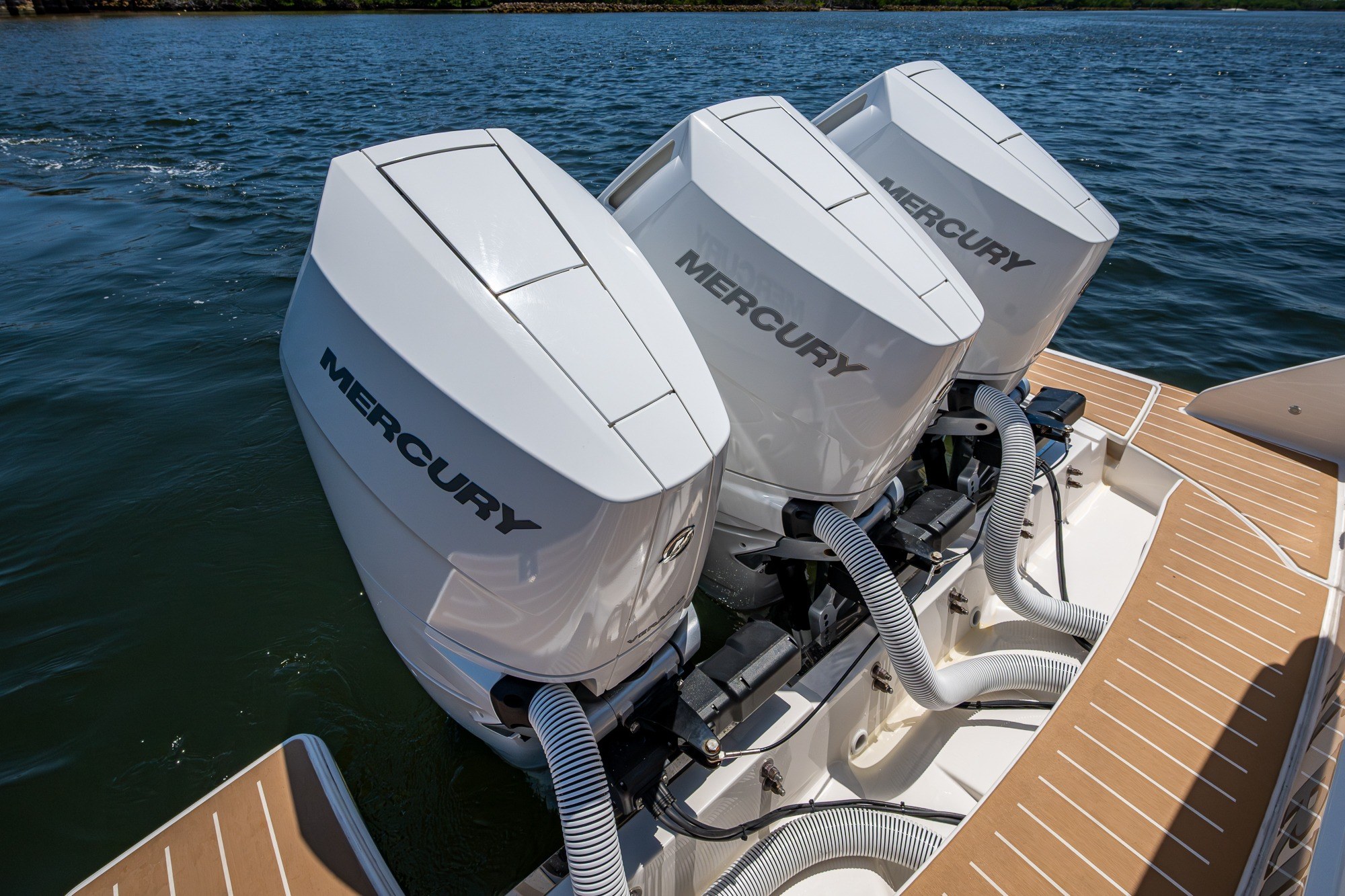 2024 Tiara Yachts 38 LS Base - Image 39