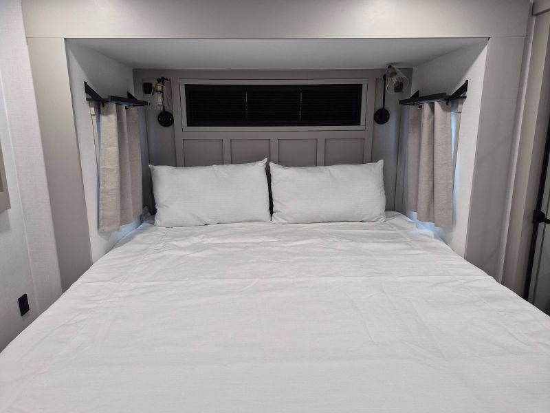 2026 Brinkley RV Model G 4170 - Image 17
