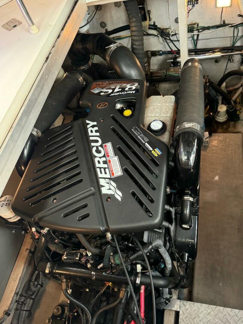 2004 Sea Ray 380 Sundancer - Image 70