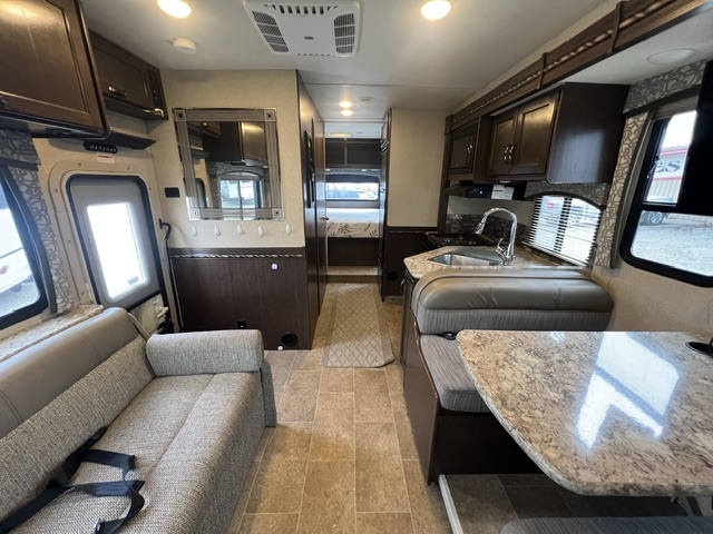 2017 Thor Motor Coach Chateau 28Z - Image 13