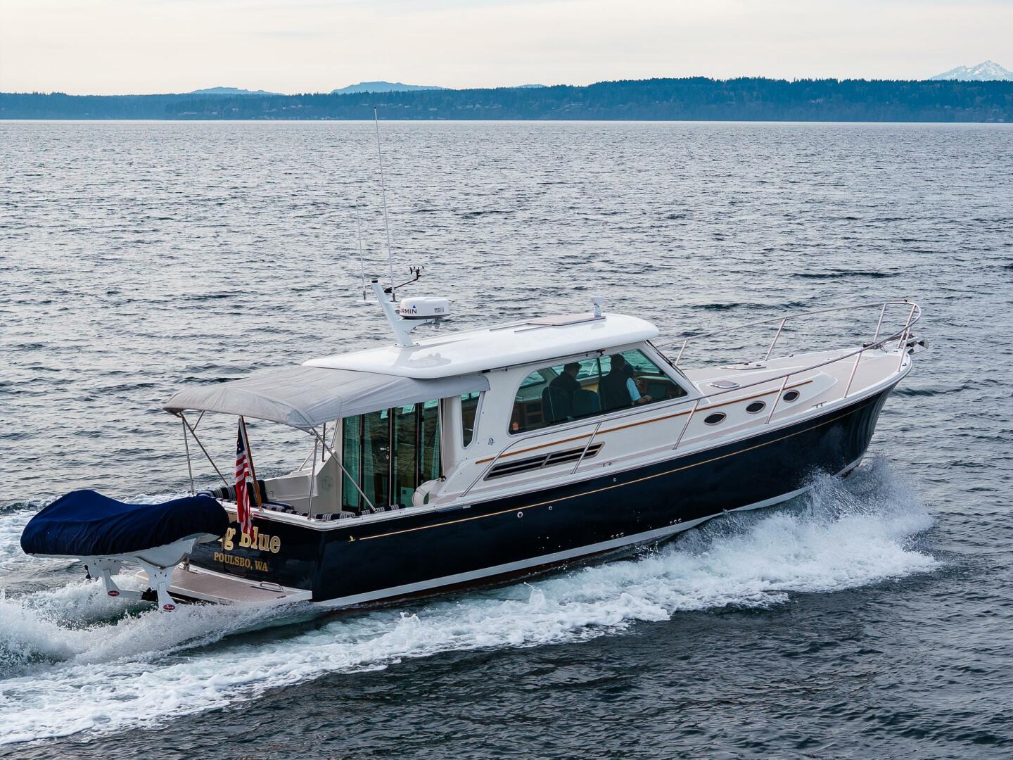 2010 Back Cove 37 - Image 14