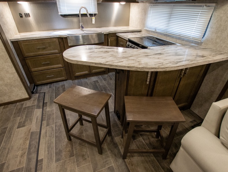 2018 Highland Ridge Open Range 3X 3X388RKS - Image 9
