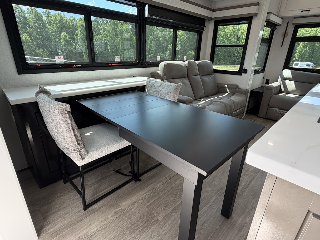 2027 JAYCO PINNACLE 32RLTS - Image 15