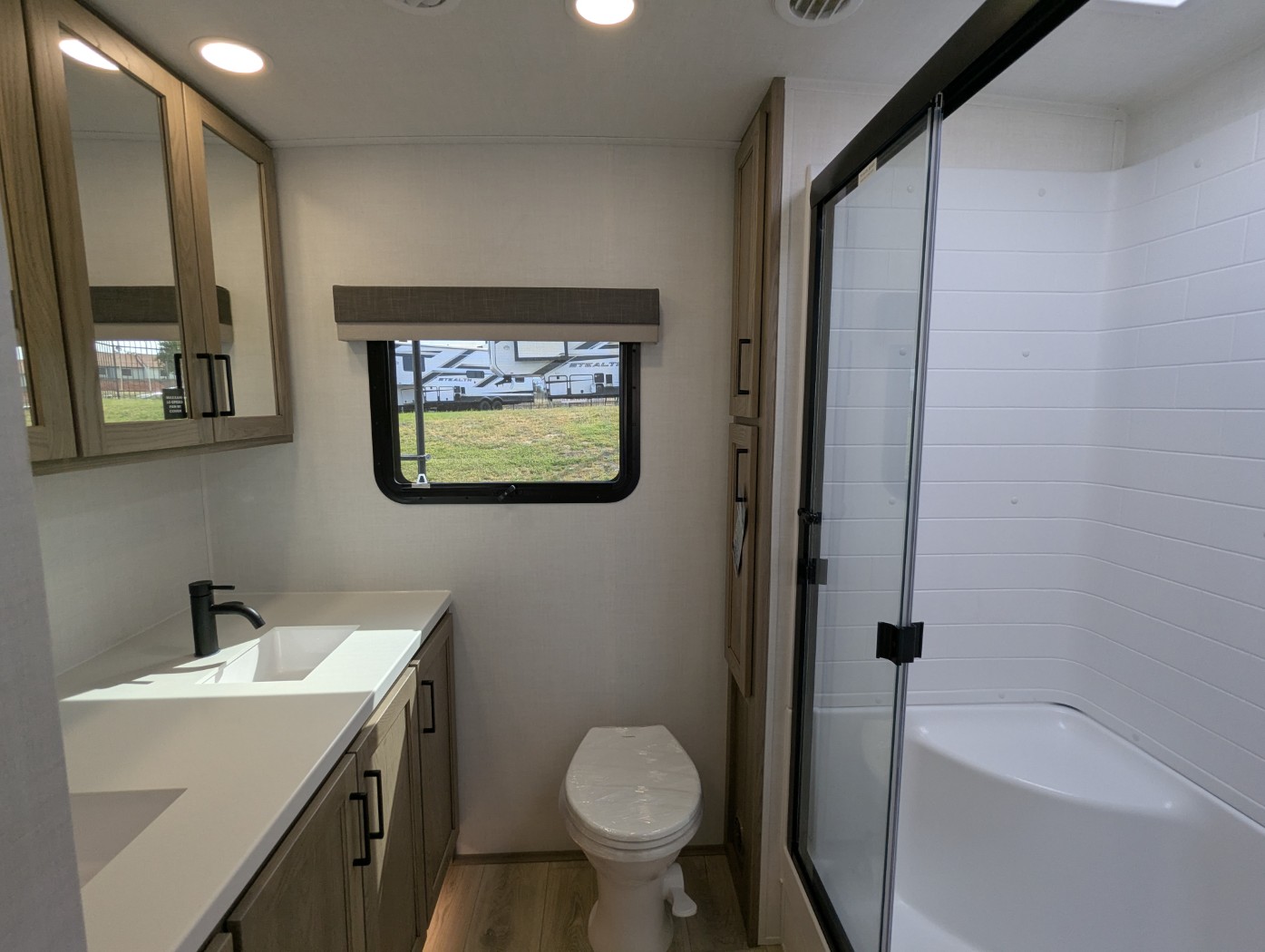 2026 Forest River Rockwood Signature 8263MBR - Image 22