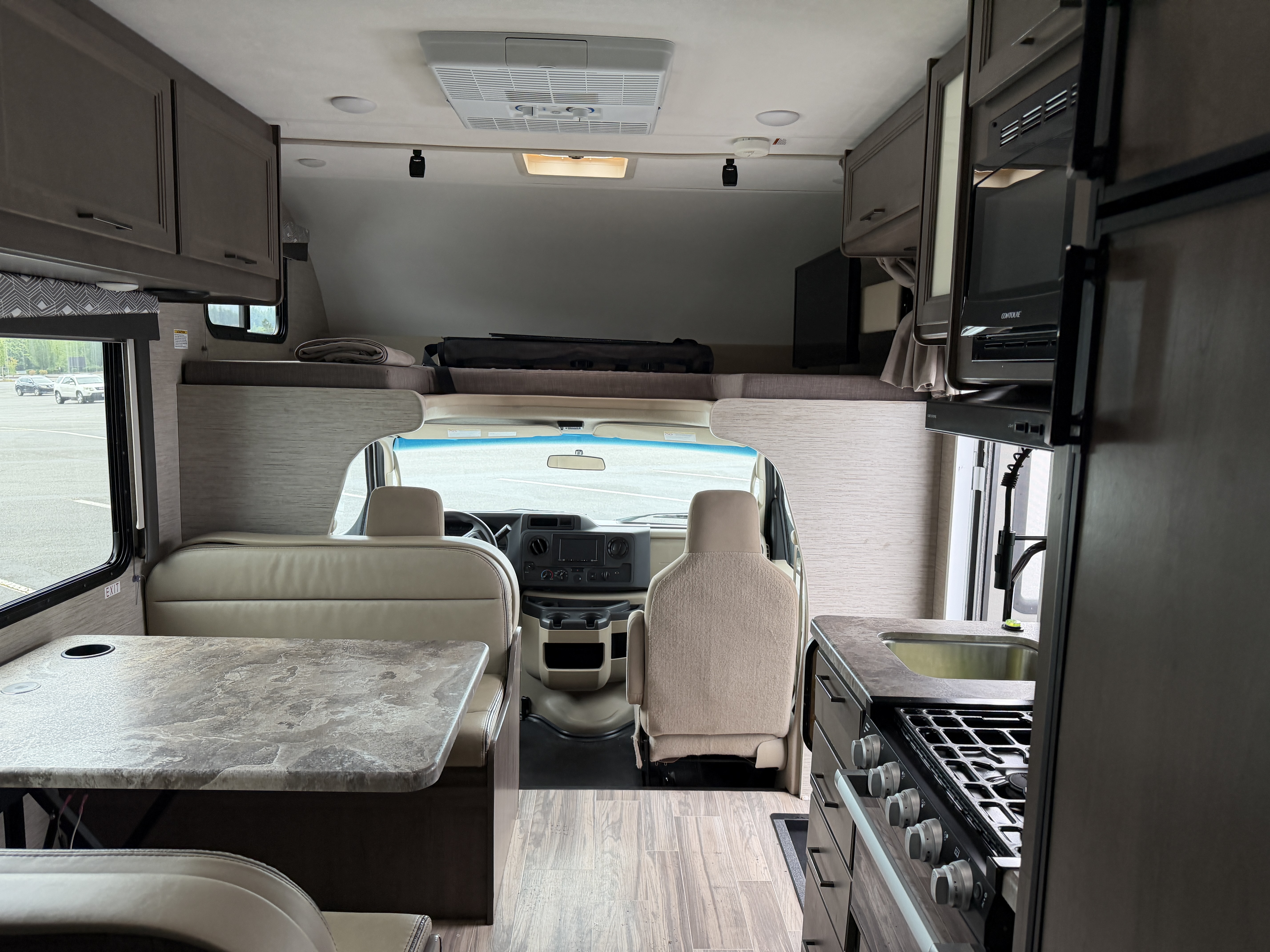 2024 Thor Motor Coach Four Winds 22E - Image 11