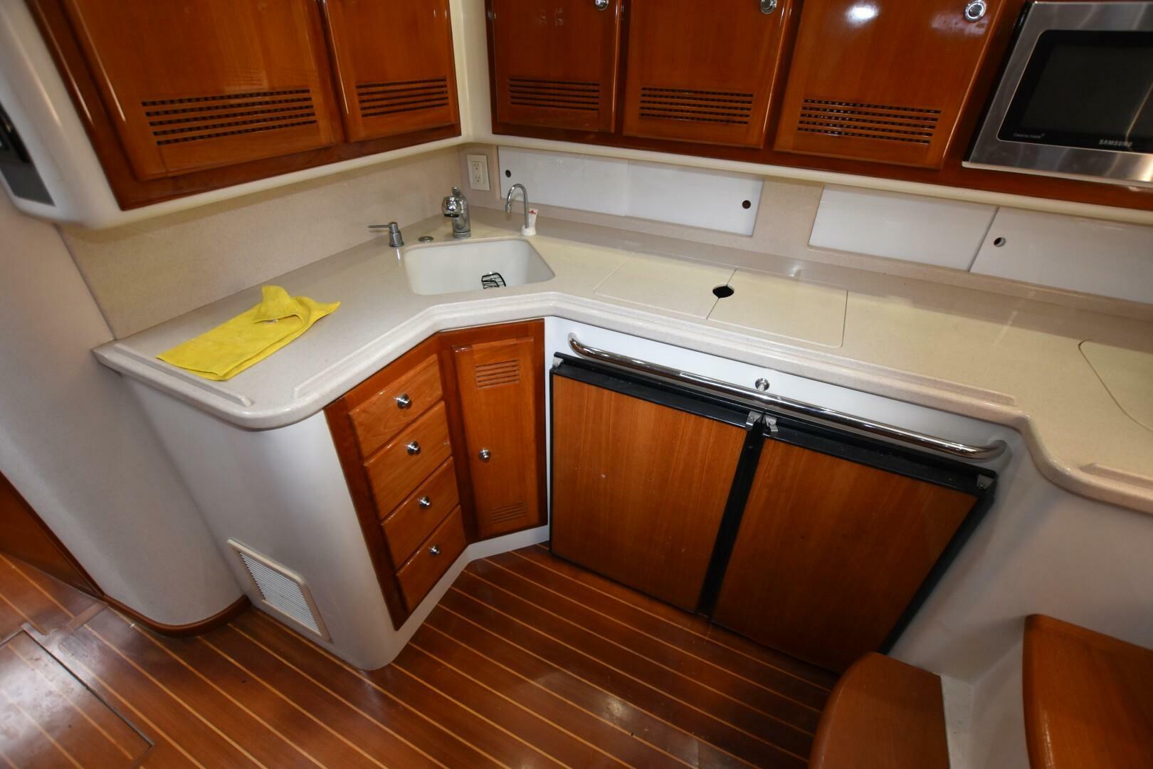 1998 Cabo 45 Express Fisherman - Image 16