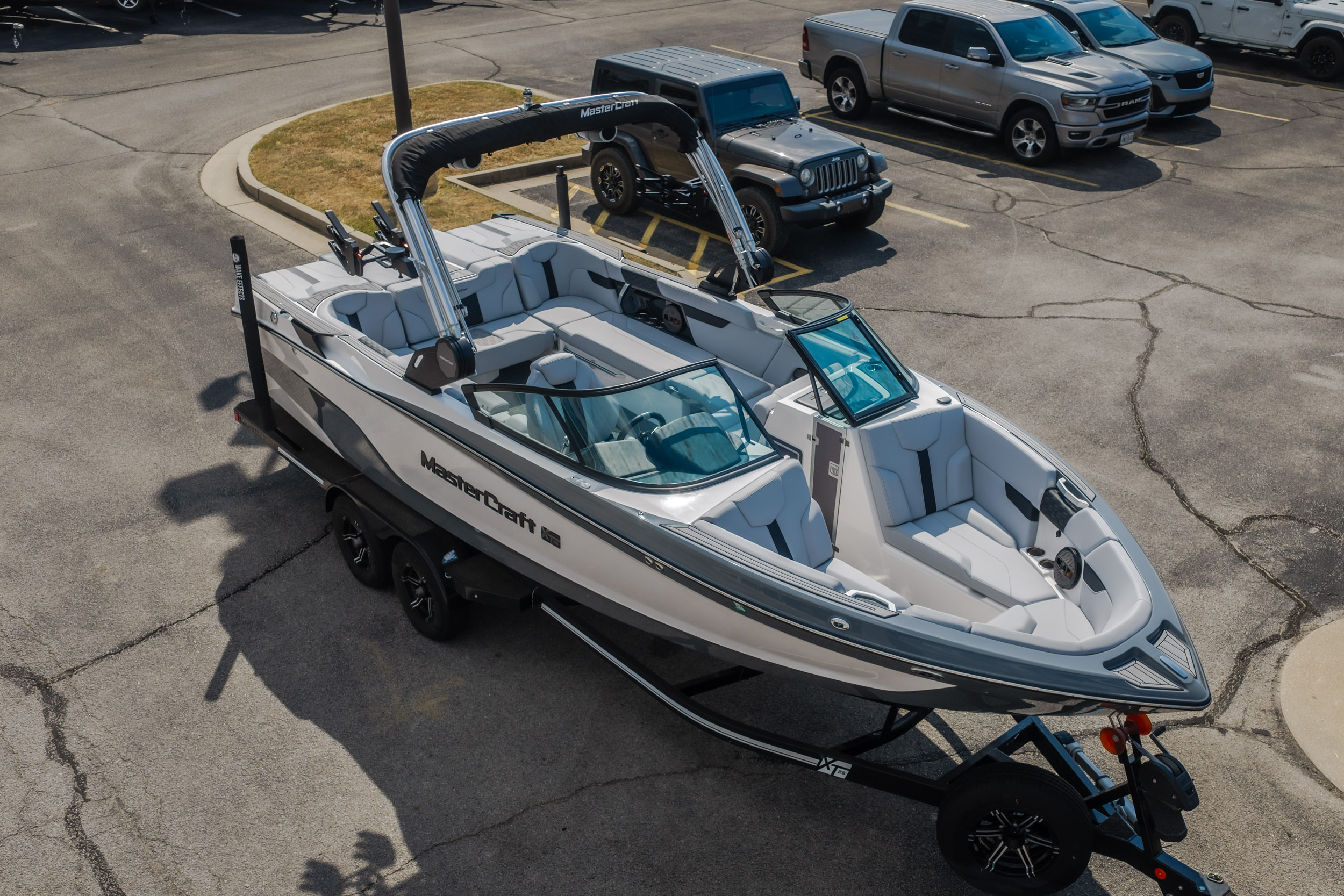 2024 MasterCraft XT25 - Image 5