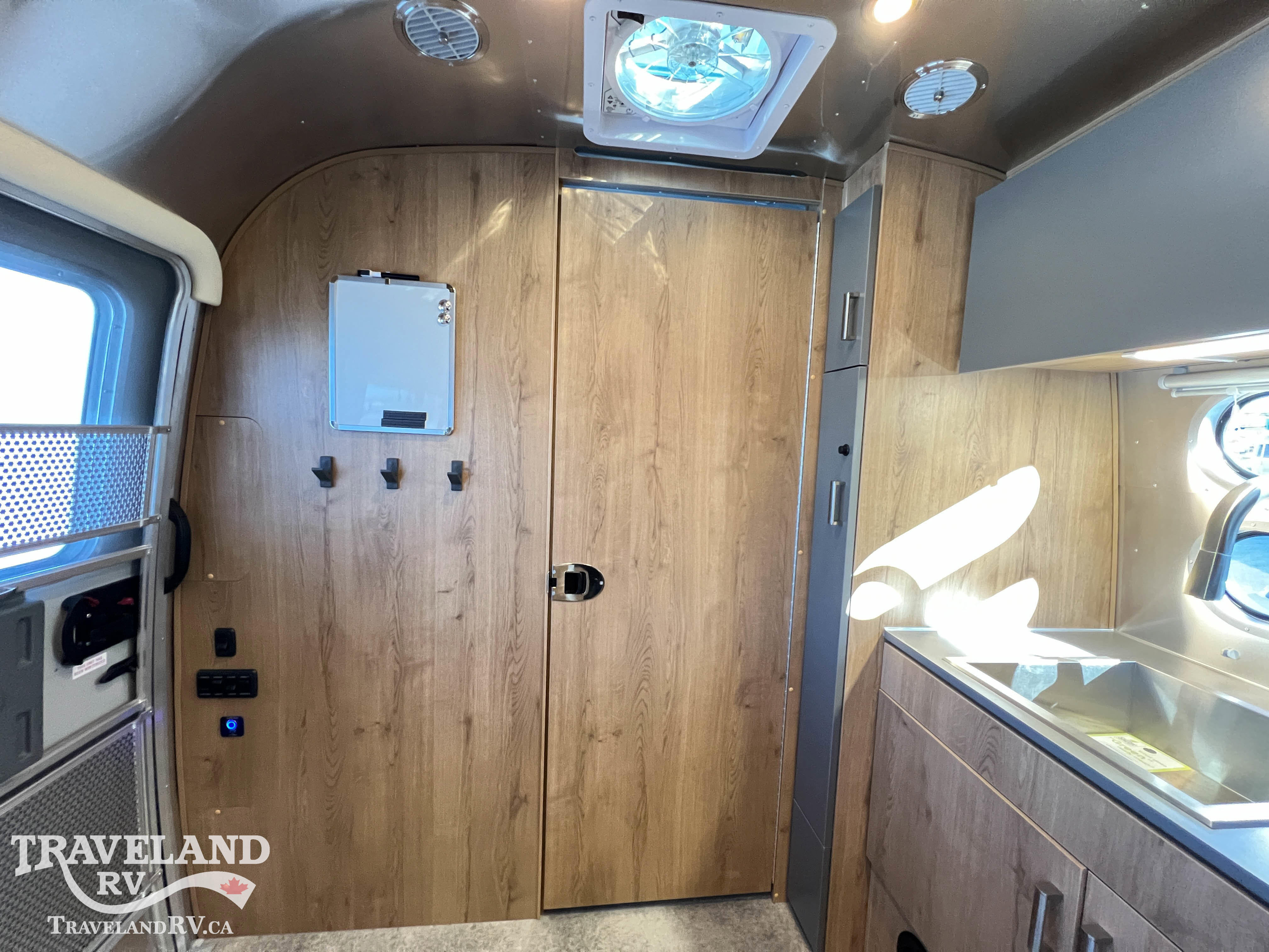 2026 Airstream Trade Wind 23FBQ - Image 24