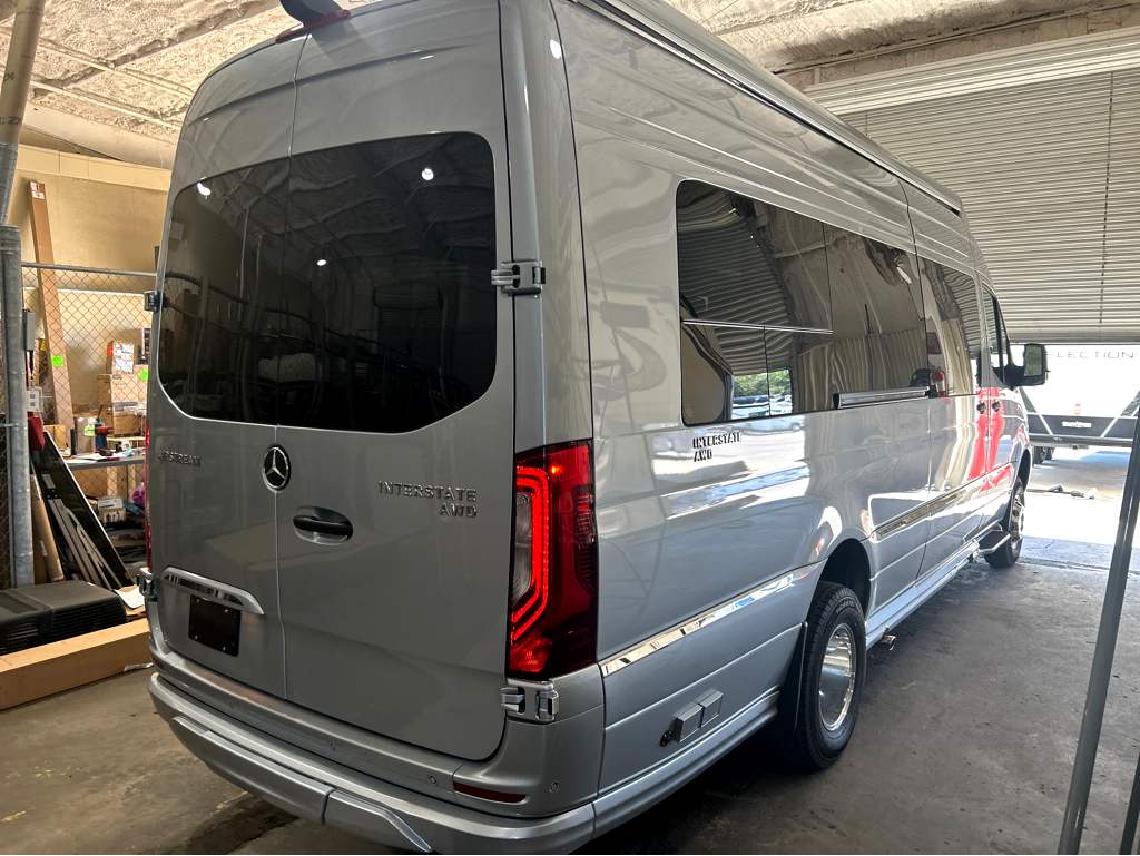 2027 AIRSTREAM INTERSTATE 24GL - Image 5