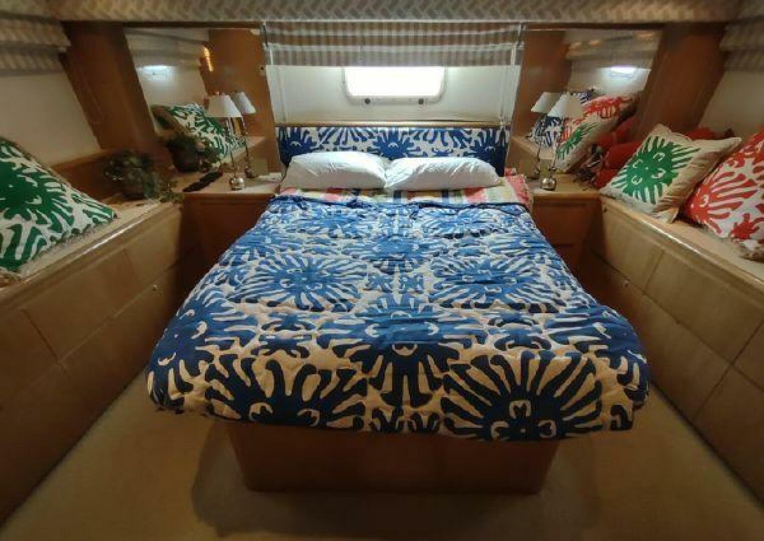 1996 Hatteras 50' Sport Deck - Image 63