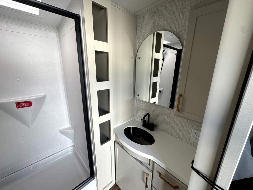 2027 GRAND DESIGN IMAGINE 2670MK - Image 15